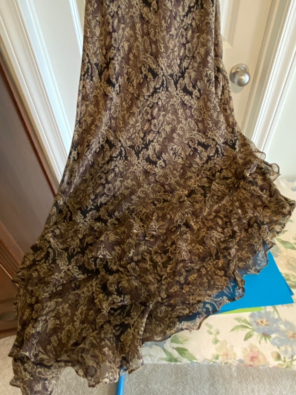 ICE Silk Dress - Picture 10 of 11